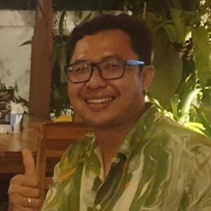 I Made Putra ManawaNotarial Expert